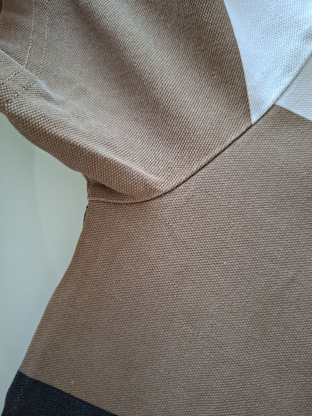 Hugo Boss Magliette Polo: Polo BOSS homme rayé multicolore, taille M, 16 – Usato da Renens VD venduto da ser_j2fn 4