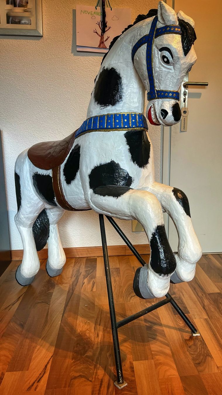 Sculture & Statue: Karussellpferd komplett restauriert – Usato da Lüsslingen venduto da Turbotoby