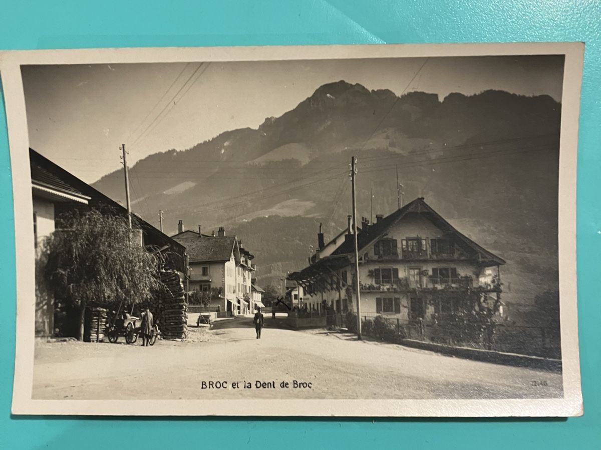 Cartes postales: 3 Ansichtskarten Broc Vue Générale und Dent de Broc – D'occasion à Bauma par Baumer71 2