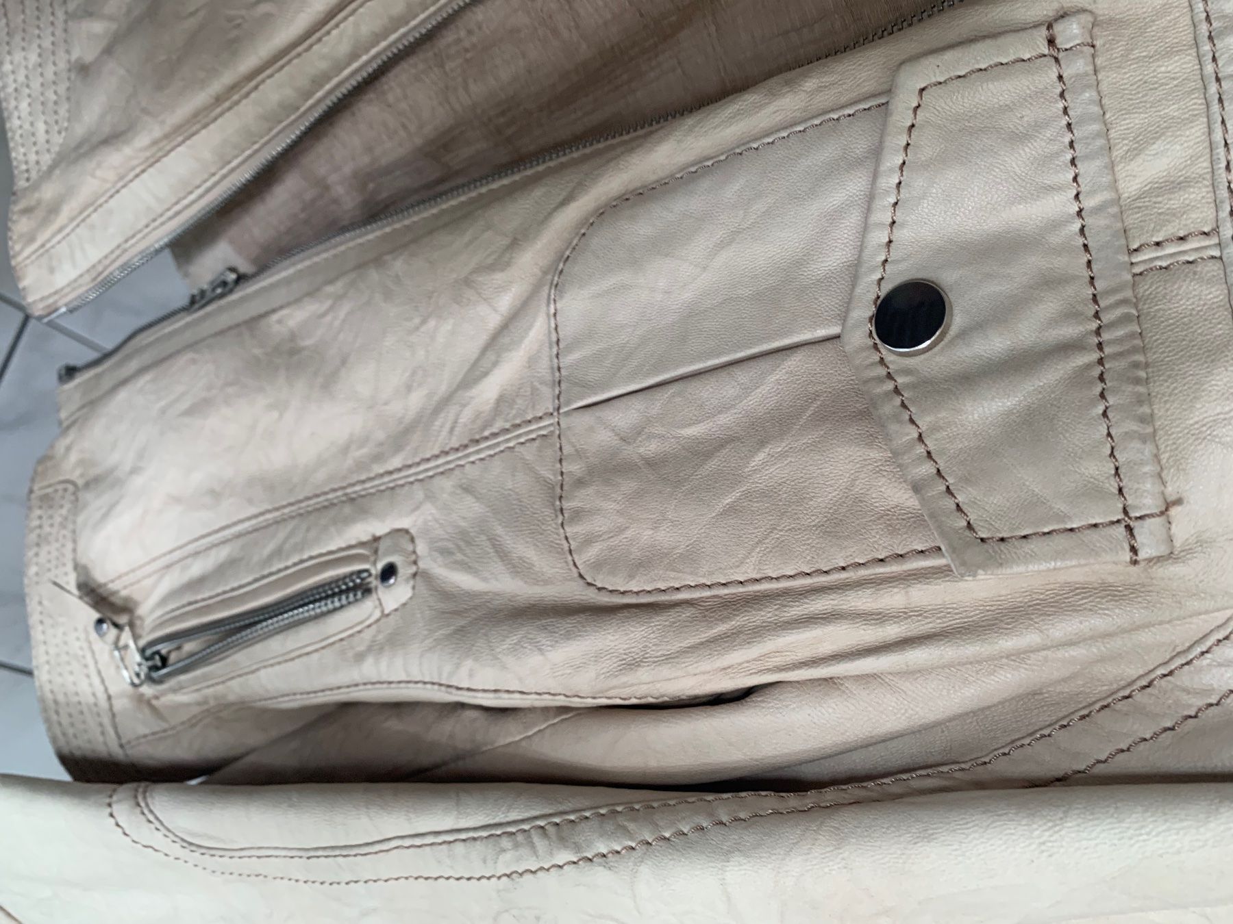 Giacche: Leder Jacke Ecru – Usato da Nuerensdorf venduto da gokden1336 3