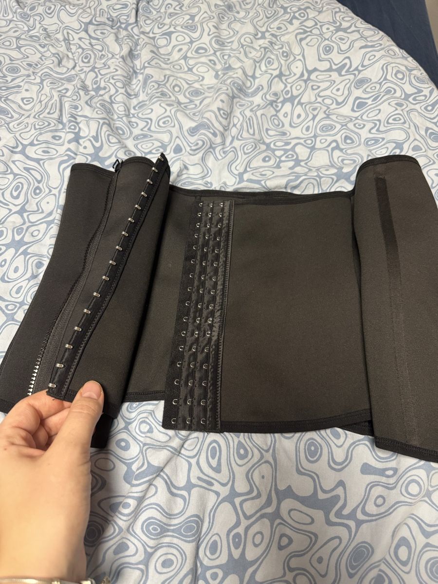 Top: Corset for Women- Size L – Usato da Ueberstorf venduto da man_p2fy 2