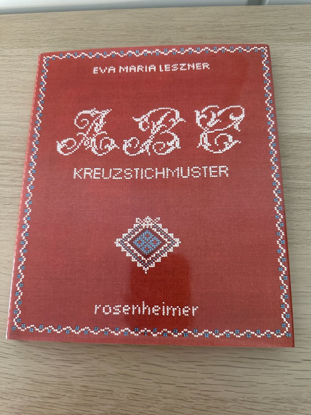 Bücher: Buch "A B C Kreuzstichmuster" – Gebraucht aus Urdorf von Erika666