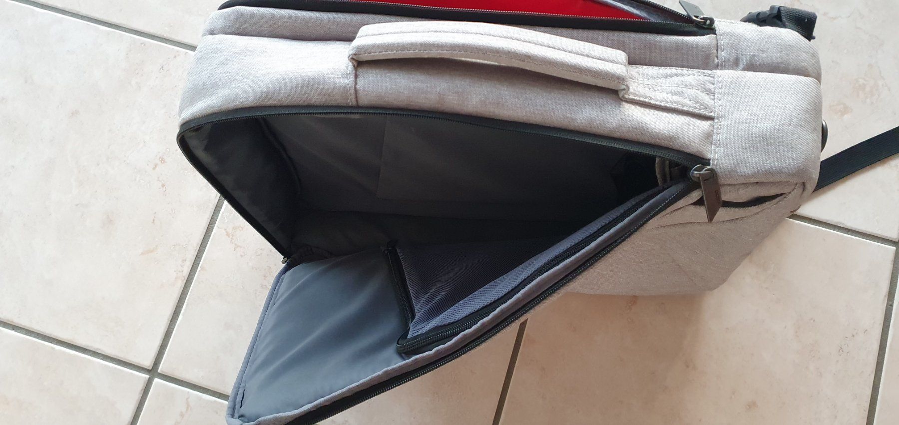 Rucksäcke: Sac à dos pour ordinateur Dicota – Gebraucht aus Moutier von mar_7nrw 3