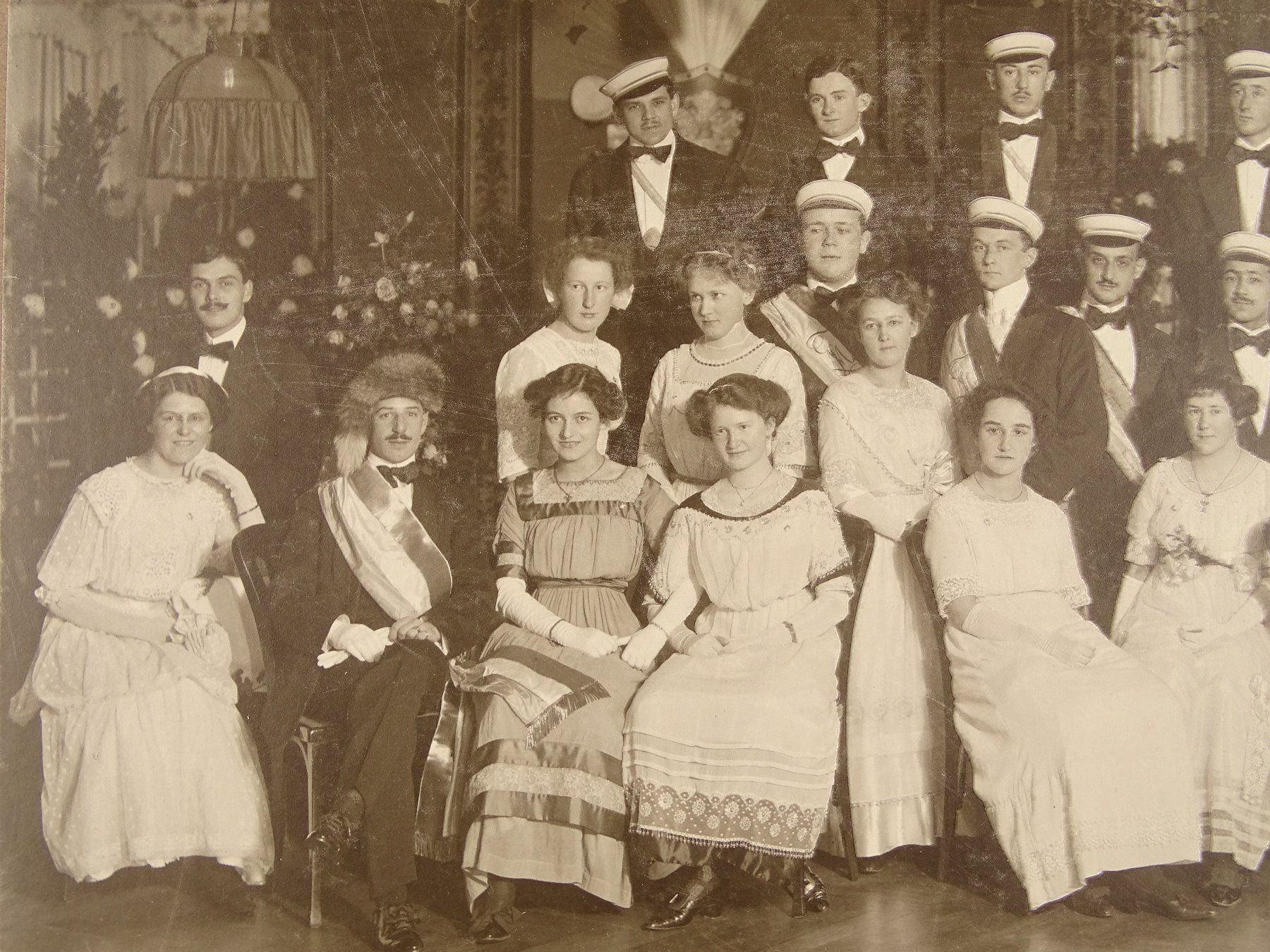Cartoline postali: STUDENTIKA, MERKURIA-BALL 1912 – Usato da Grüningen venduto da Kartensammler 2