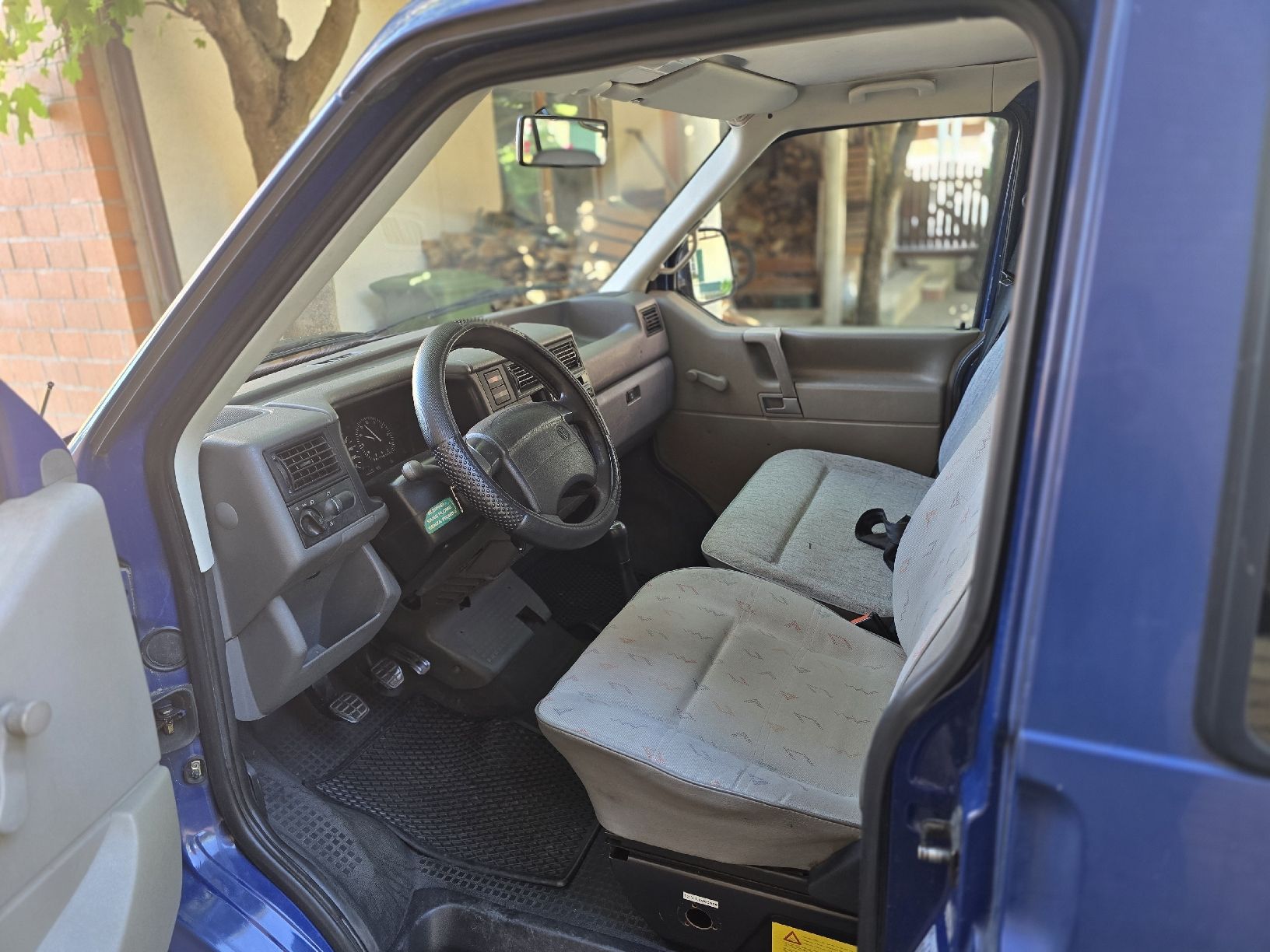 VW Autos: Vw T4 mit Mfk 2.7.26 – Gebraucht aus Aarberg von 2002stefan 8