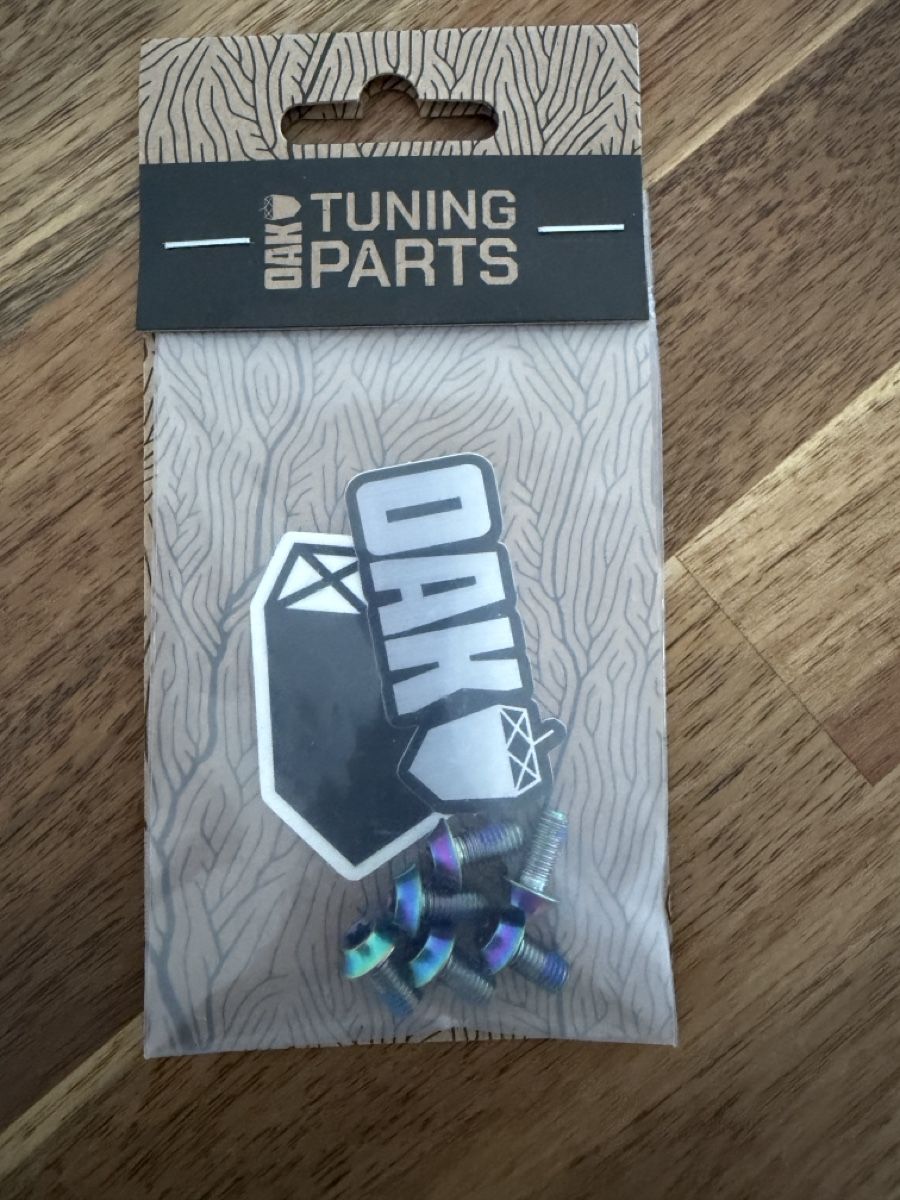 Ersatzteile: Oak Titan Bolts – Neu und originalverpackt aus Laufen von Tremaex