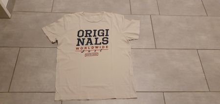 Gepflegtes T-Shirt  Gr. M, von Jack & Jones ab CHF 1.00