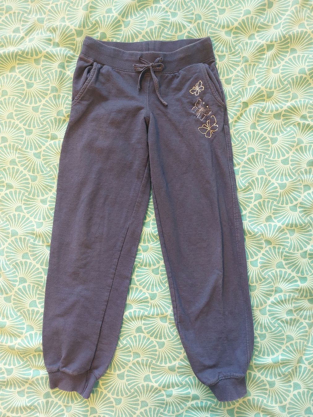 Pantaloni: Sweathose / bequeme Hose Gr. 128 – Usato da Balterswil venduto da Steineparadies