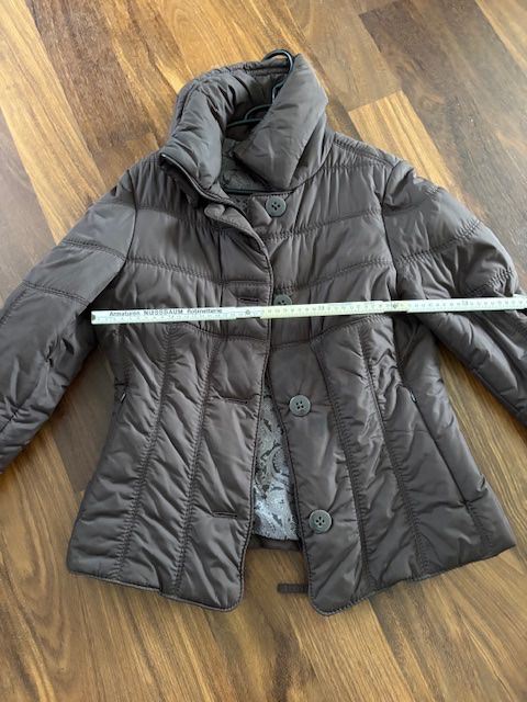 Maddison Jacken: Winterjacke warm braun, Gr. 36/38 – Gebraucht aus Pfäffikon ZH von GZHDZV