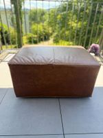 Elegantes puffs (2X)