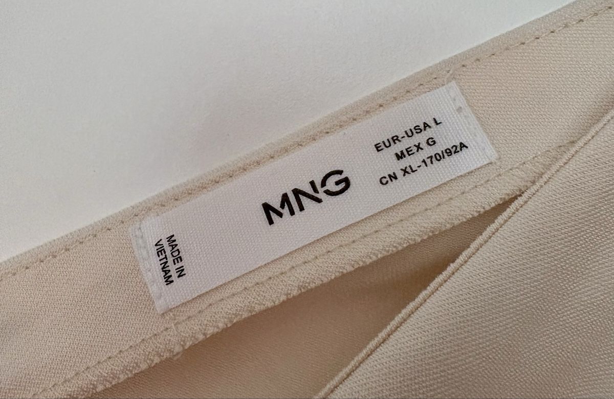 Mango Tute: Mango Jumpsuit, hellbeige, Gr. L, Sommerlich & elegant! – Usato da Steinmaur venduto da KrisTina2212 2