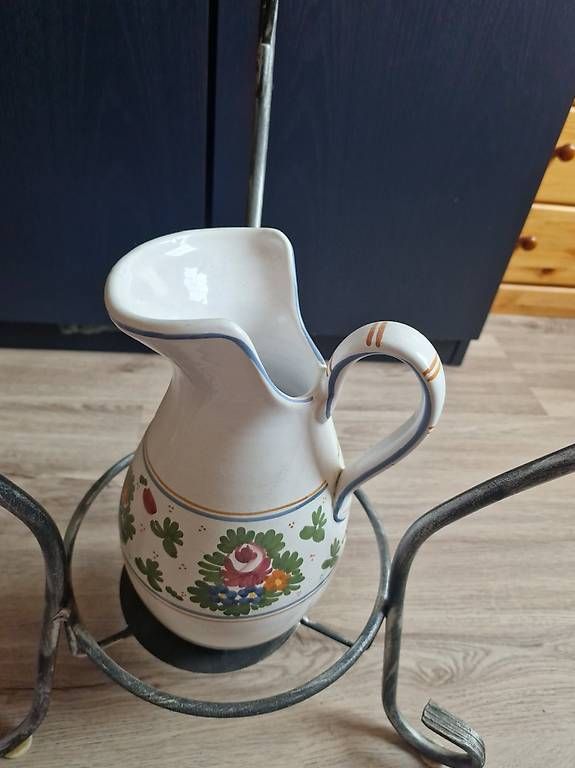 Ciotole: Nostalgischer Waschtisch mit Spiegel, Krug und Schale. – Usato da Klingnau venduto da Unico56 4