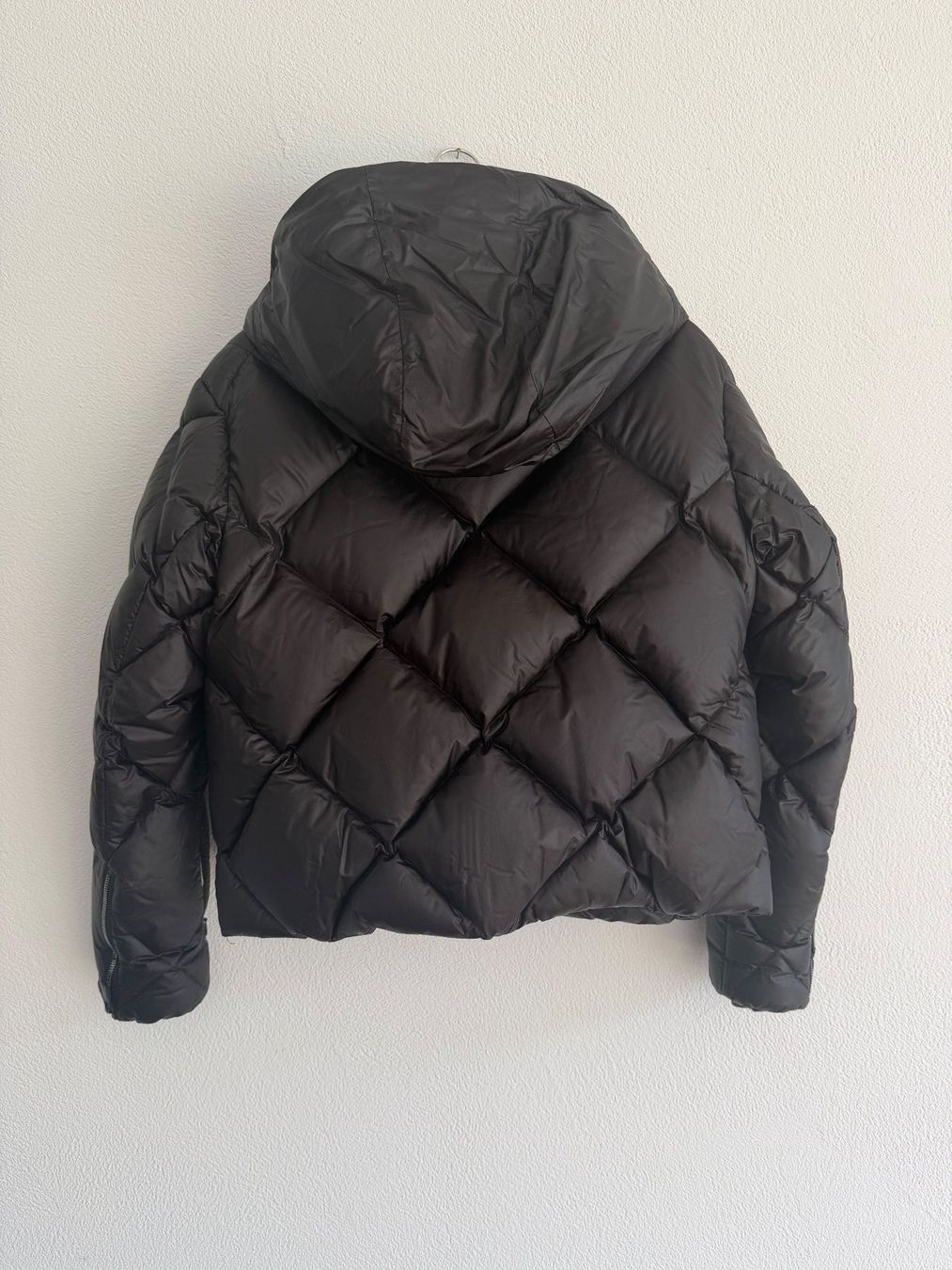 Helly Hansen Giacche: Winter Daunenjacke, Helly Hansen, schwarz, Gr. M/M – Usato da Sedrun venduto da ton_5mxj 2