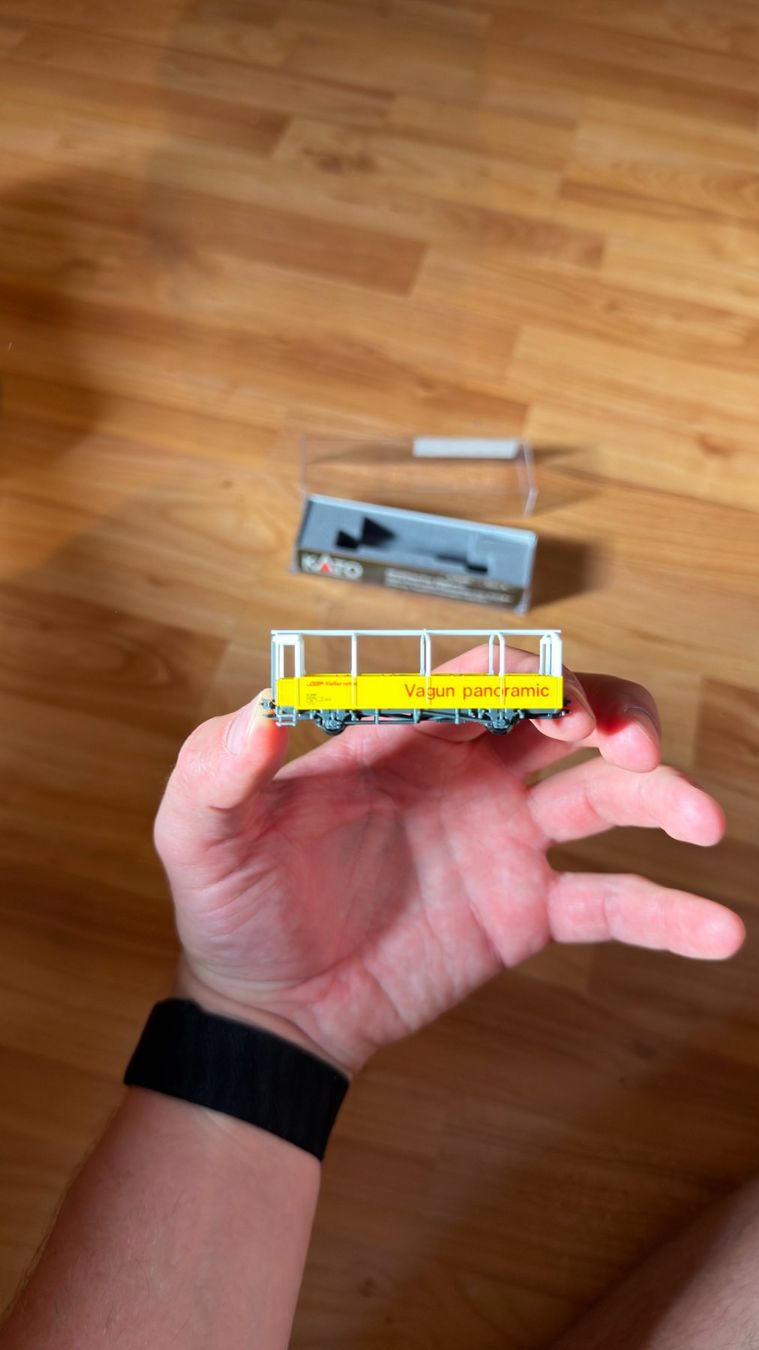 Kato Modelleisenbahnen: Piko Aussichtswagen – Neu und originalverpackt aus Préverenges von chrisch111 1