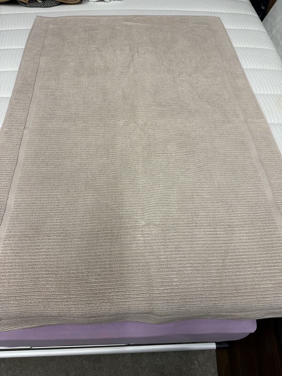 Bodenmatten: Badematte Bio 100% Baumwolle 70x120 cm – Neu (gemäss Beschreibung) aus Sevelen von Stopglobal. 1