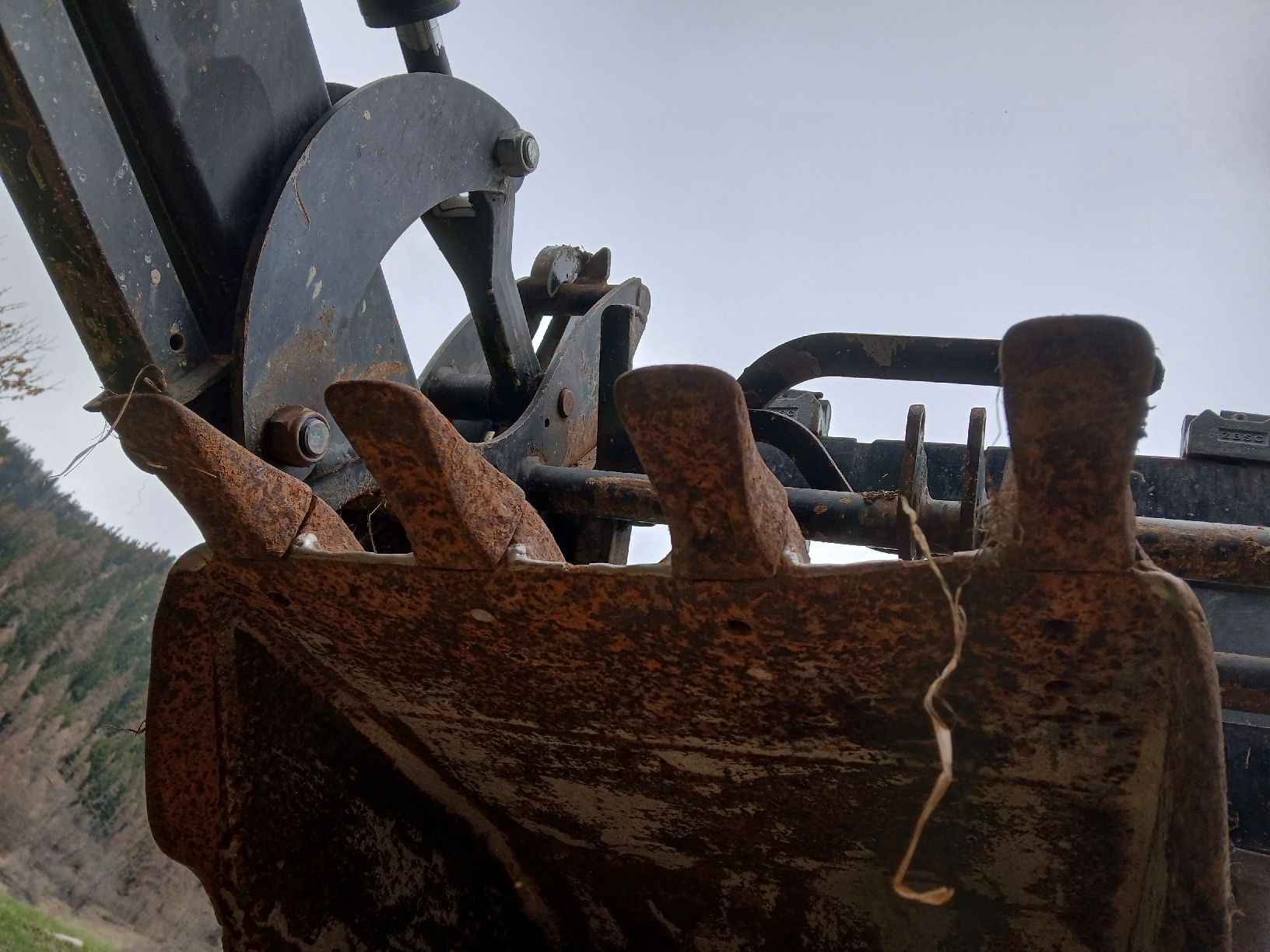 Kaiser Escavatori: Kaiser Schreitbagger Bagger Arm x 3 mit Schaufel gebraucht – Usato da Wiler (Lötschen) venduto da AnRieder 1