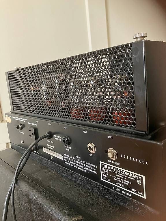 Amplificatori: Ampeg B 15-N – Usato da St. Gallen venduto da czucio 2