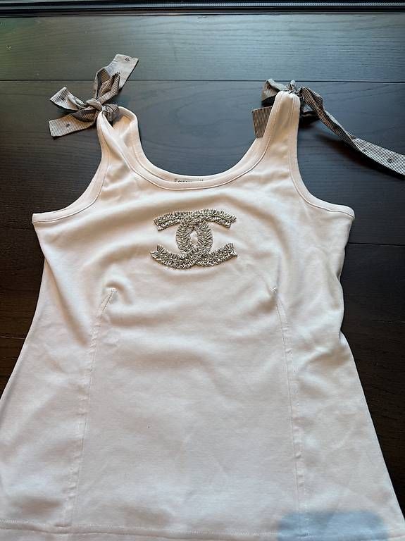 Chanel Tops: Chanel Top – Gebraucht aus Wädenswil von Cocomagi 4
