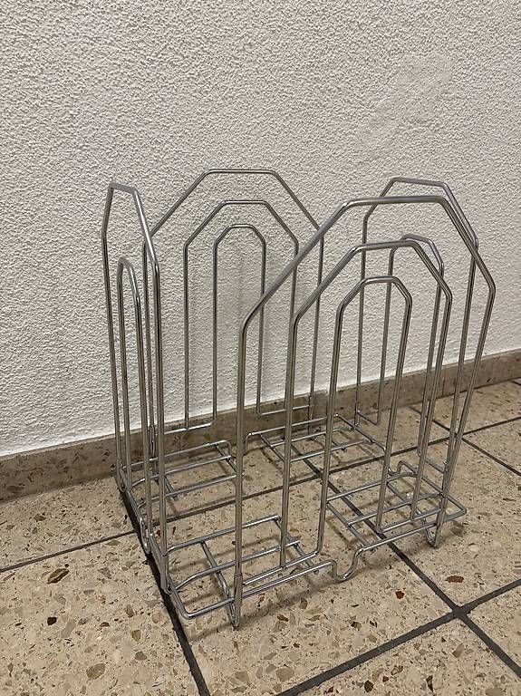 Altro per la casa: Zeitungsständer aus Metall – Usato da Zürich venduto da Tamara066 2