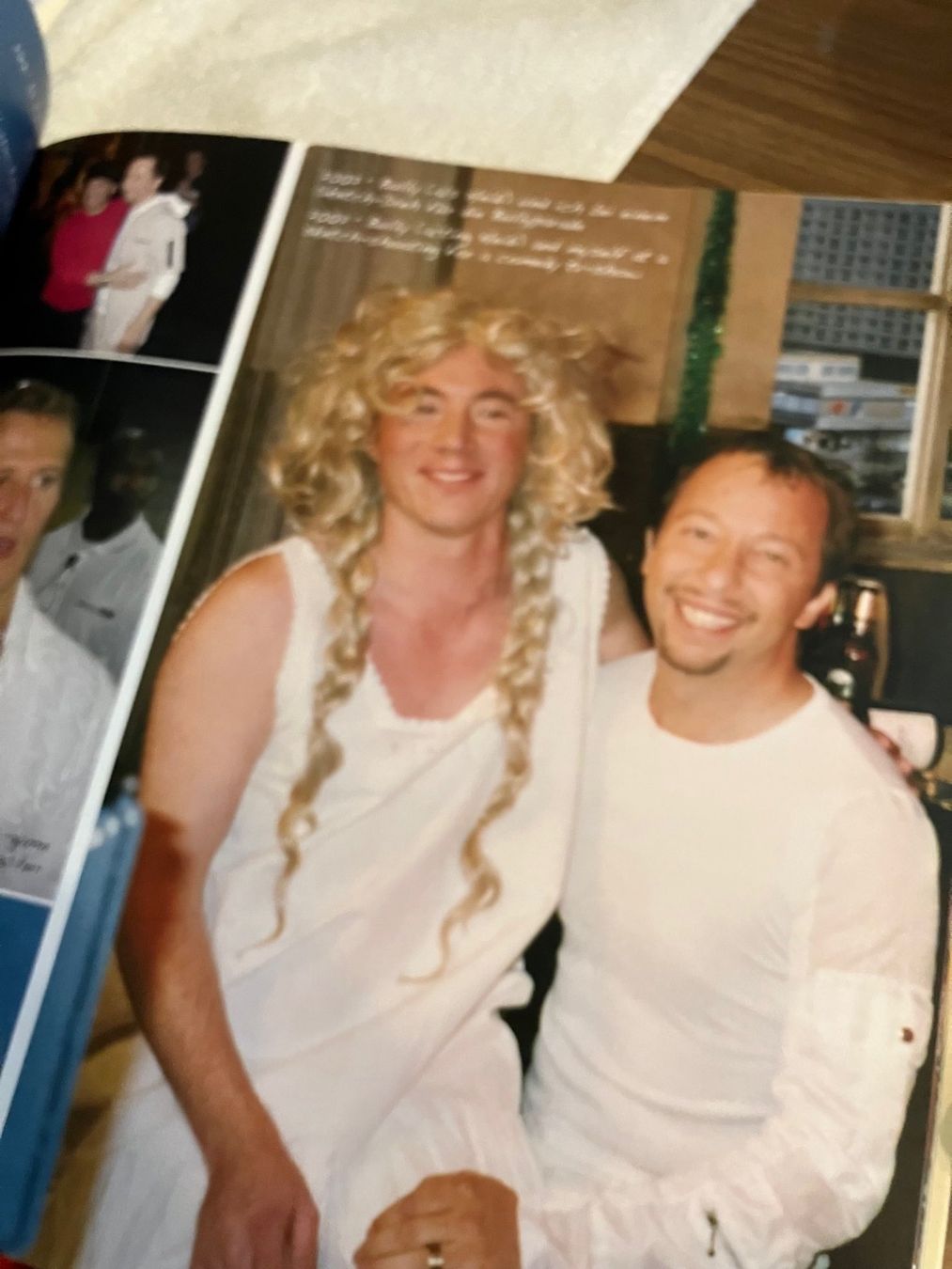 Bücher: DJ BoBo Bildband Magic Moments 4 DVDs mit Autogramm – Neu (gemäss Beschreibung) aus Schöftland von Las-vegas 3