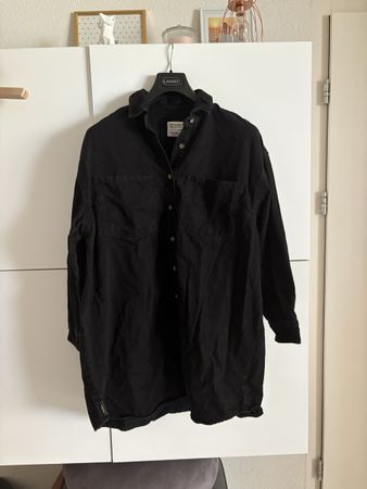 Chemise longue noire taille pull&Bear