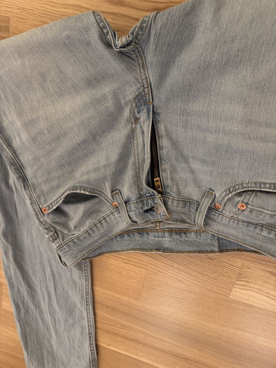 Levi's Jeans: Levis Jeans Hellblau (Neu) – Nuovo (secondo la descrizione) da Rapperswil SG venduto da Bruni1994 1