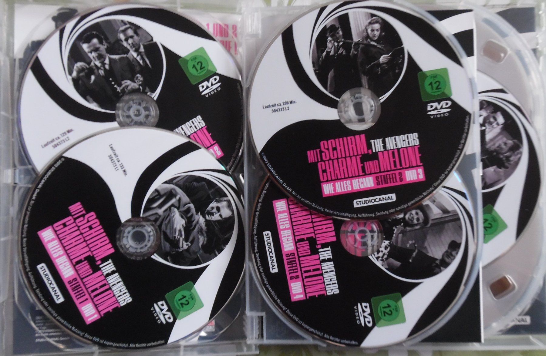 Tutti i DVDs: Mit Schirm, Charme und Melone. 9 DVD`s – Usato da Bellinzona venduto da Luna093 1