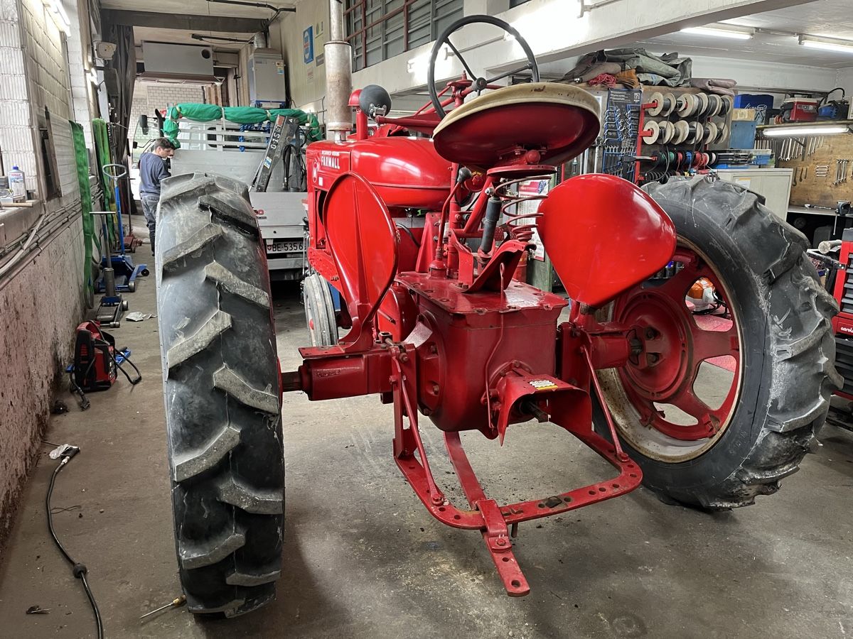 IHC Traktoren: Traktor – Gebraucht aus Riggisberg von sch_6gkh 3