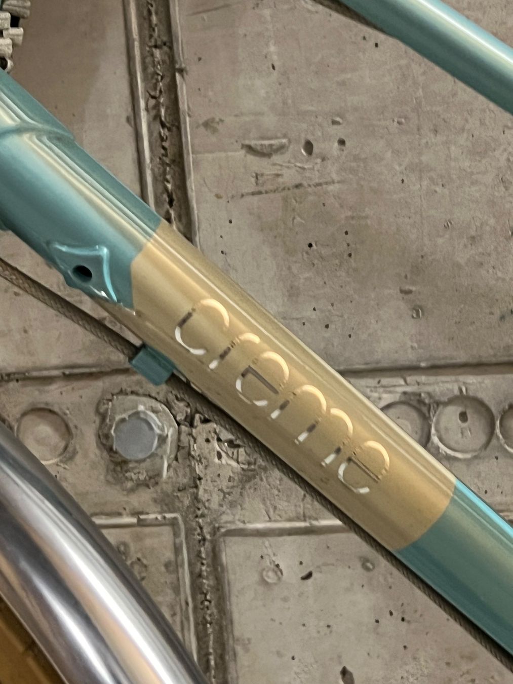 Velos: Damenvelo CREME – Gebraucht aus Cham von Leena14Malin28 5