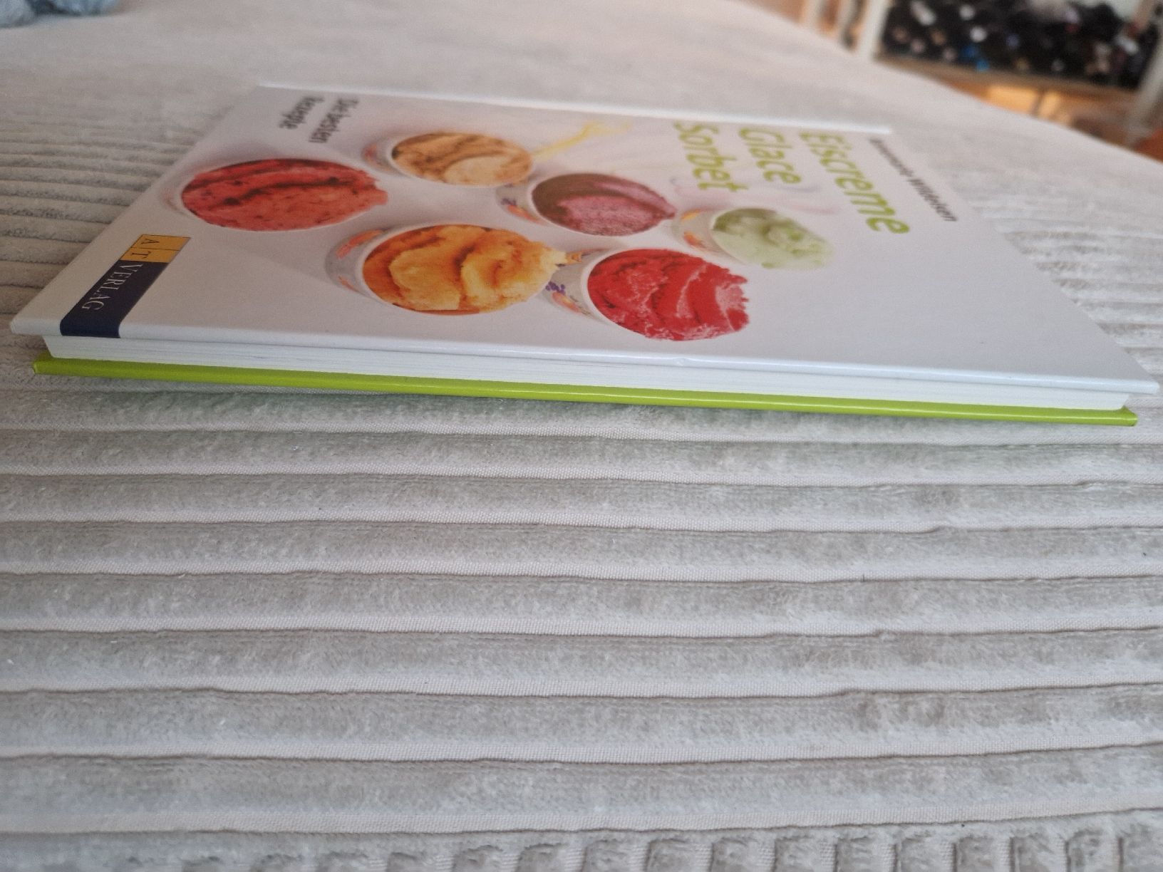 Bücher: Eiscreme, Glace, Sorbet - Kochbuch – Neu (gemäss Beschreibung) aus Buttwil von SabrinaA03 2
