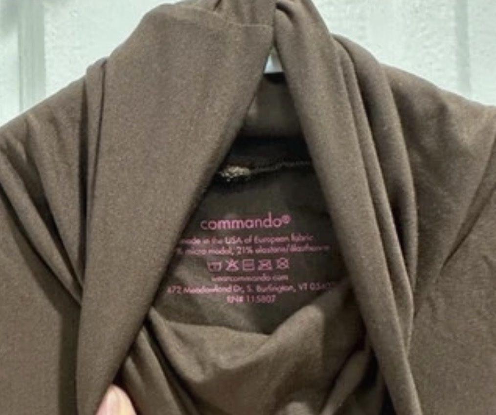 Top: Commando Butter Long sleeve Turtleneck bodysuit M – Usato da Bern venduto da all_j82d 1
