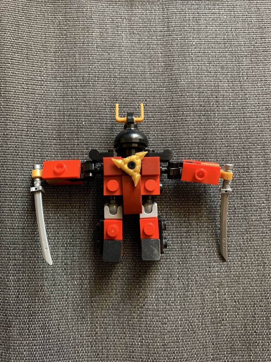 Lego Baukästen: Lego Ninjago Legacy 30533 – Gebraucht aus Zürich von Sylvia77 1