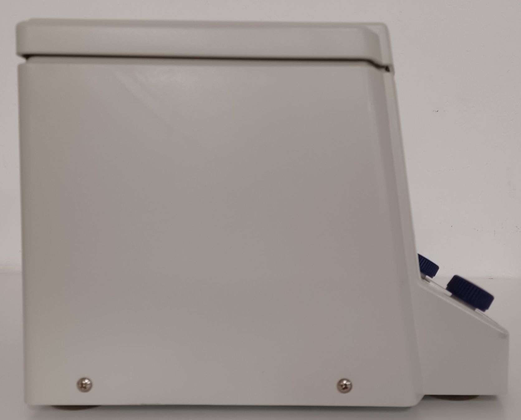 Accessori da laboratorio: Eppendorf 5415 D – Usato da Niederdorf venduto da LeptonAG_Labor 5