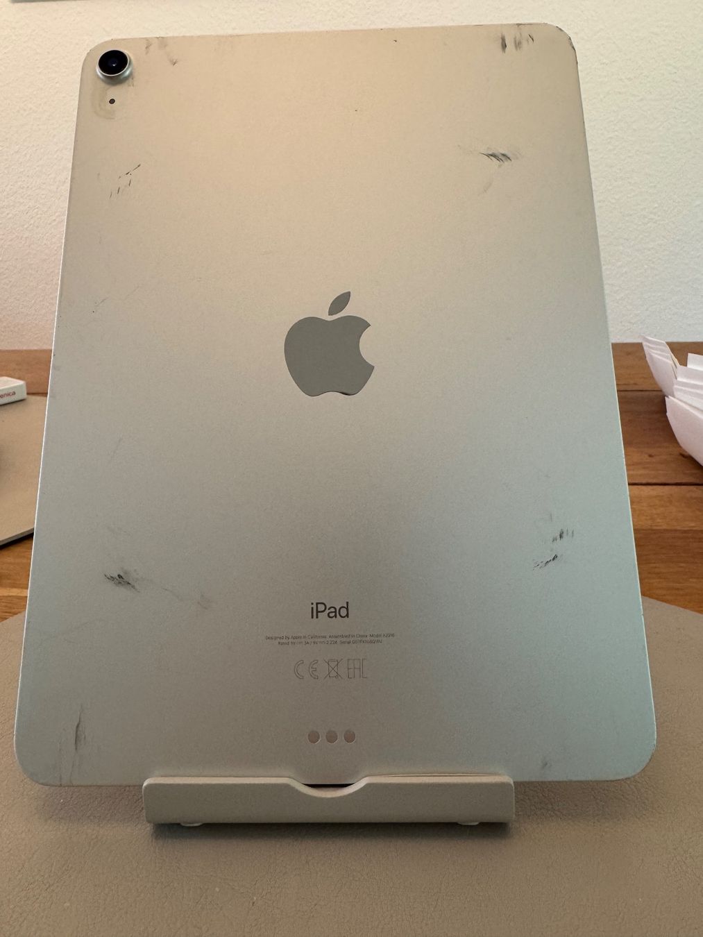 Apple Tablet PC: iPad Air 4 Generation – Usato da Adliswil venduto da Busys 3