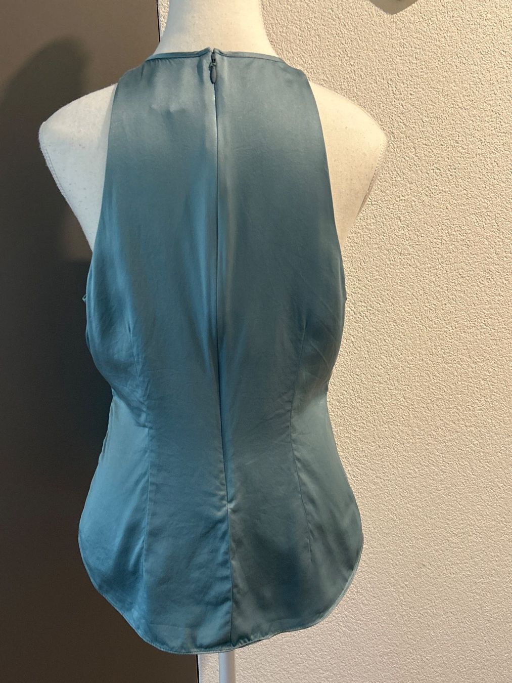 Top: Top eisblau 100% Seide von Cinq à Sept Gr. M – Usato da Brunnen venduto da Nala2929 5