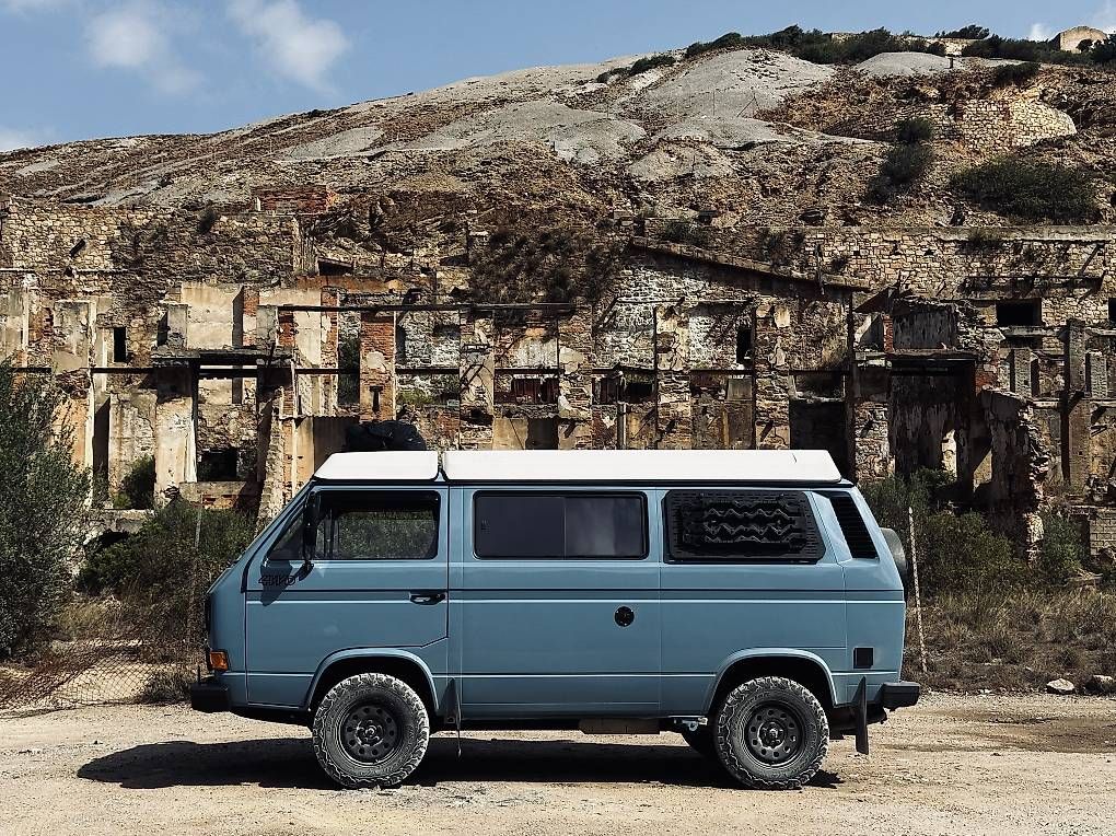 Autos: VW Typ2 syncro – D'occasion à Abtwil SG par CultVans