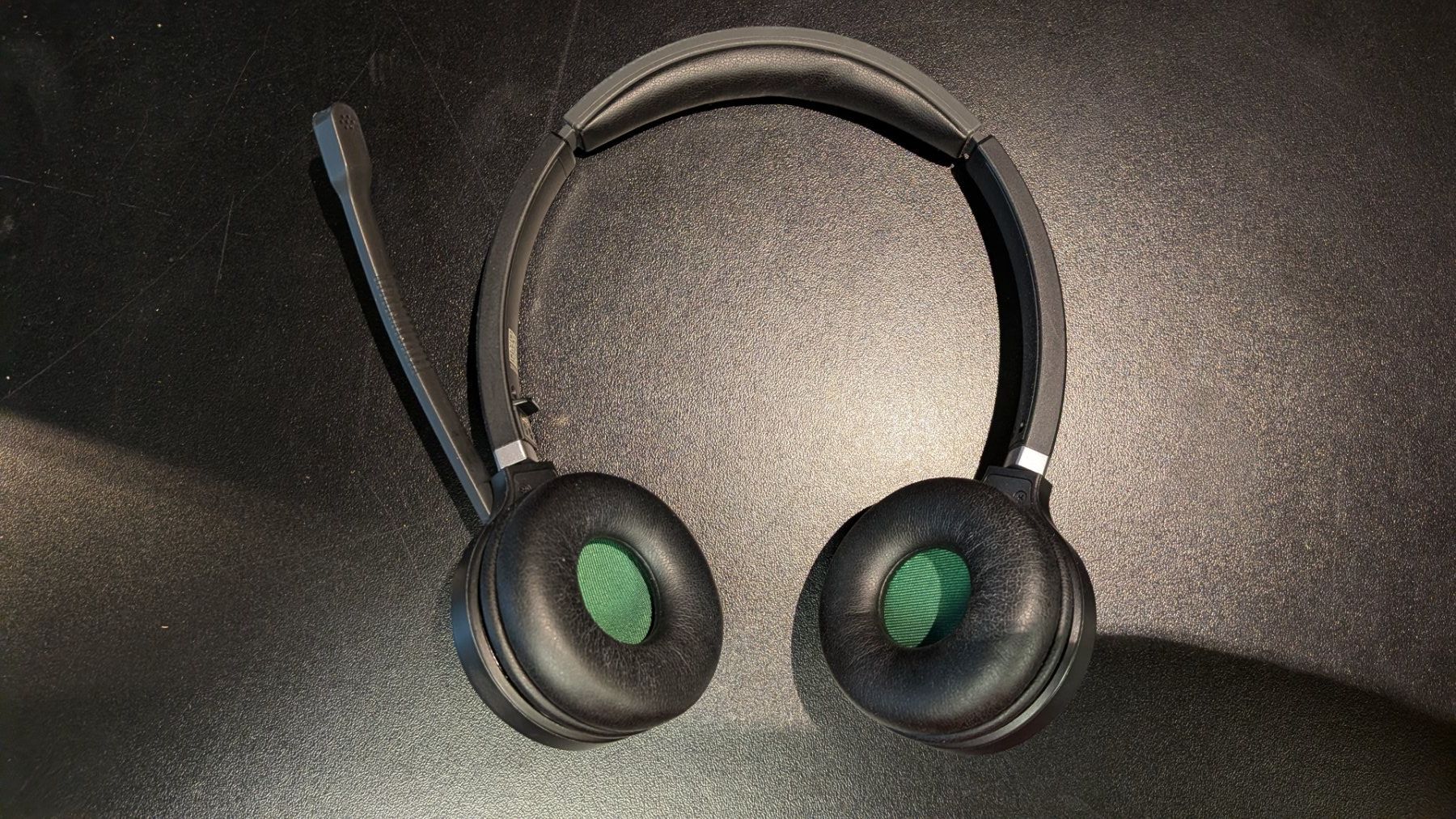 Yealink Kopfhörer: Yealink Headset mit Ladestation WHB660 – Gebraucht aus Herisau von rfsg 2