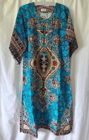 Türkisfarbenes Tunikakleid im Boho- Stil