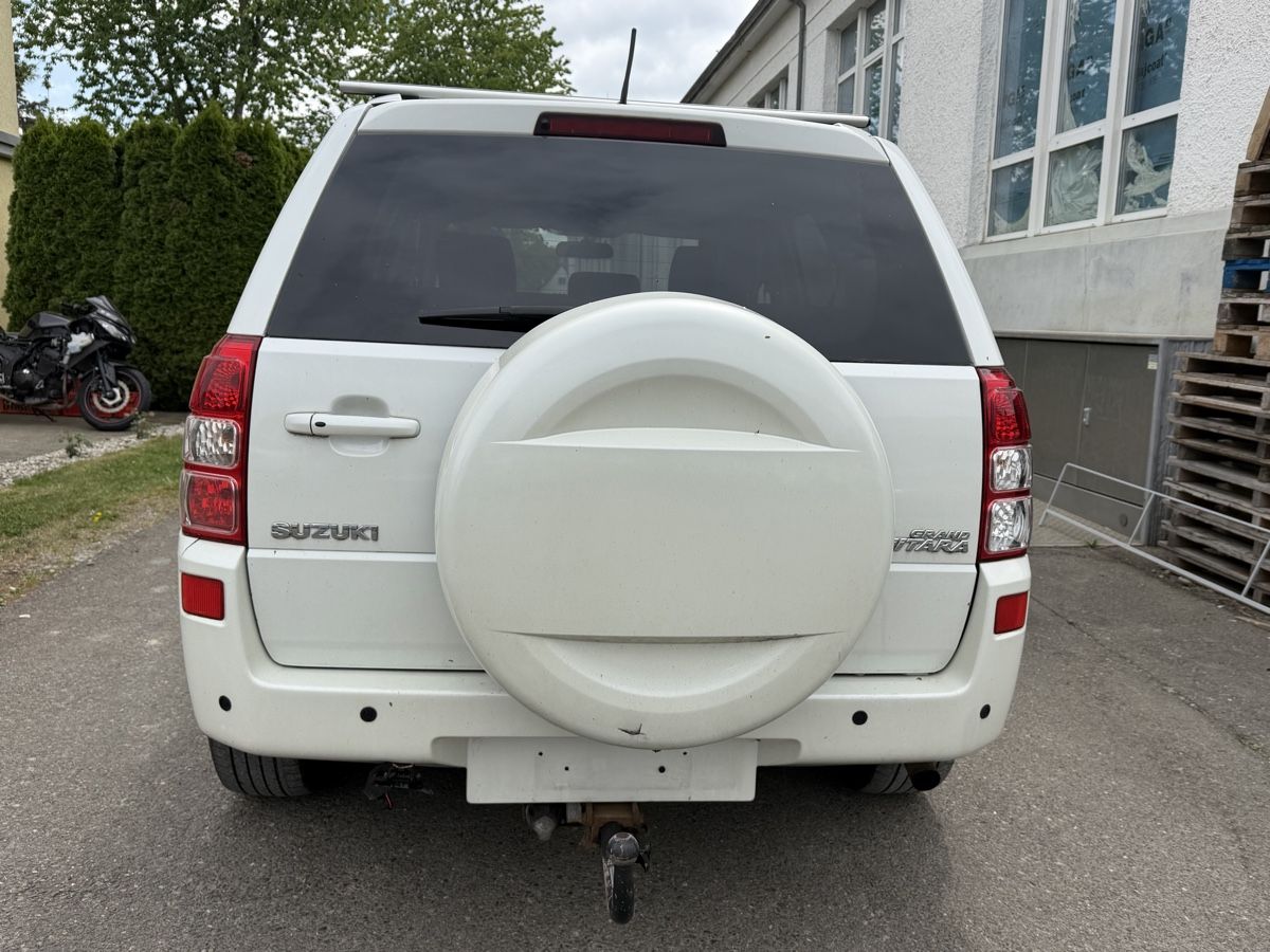 Suzuki Automobili: Suzuki Gr Vitara 1,9 Diesel  – Usato da Amriswil venduto da Autocent 4