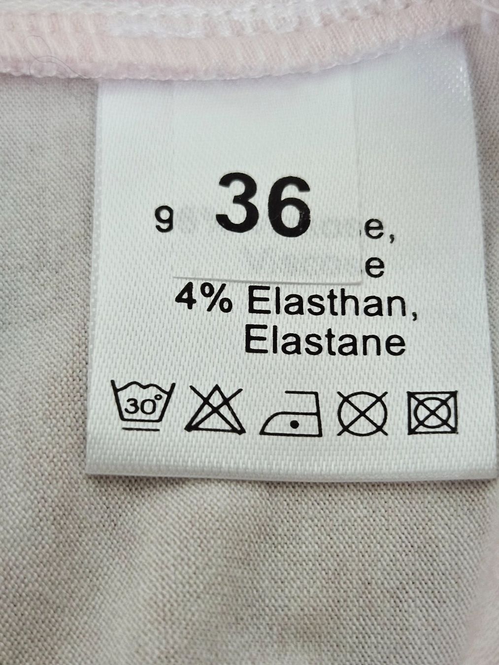 T-shirt: T-Shirt, Sani Blu – Nuovo (secondo la descrizione) da Wiesendangen venduto da Sinhuk 4