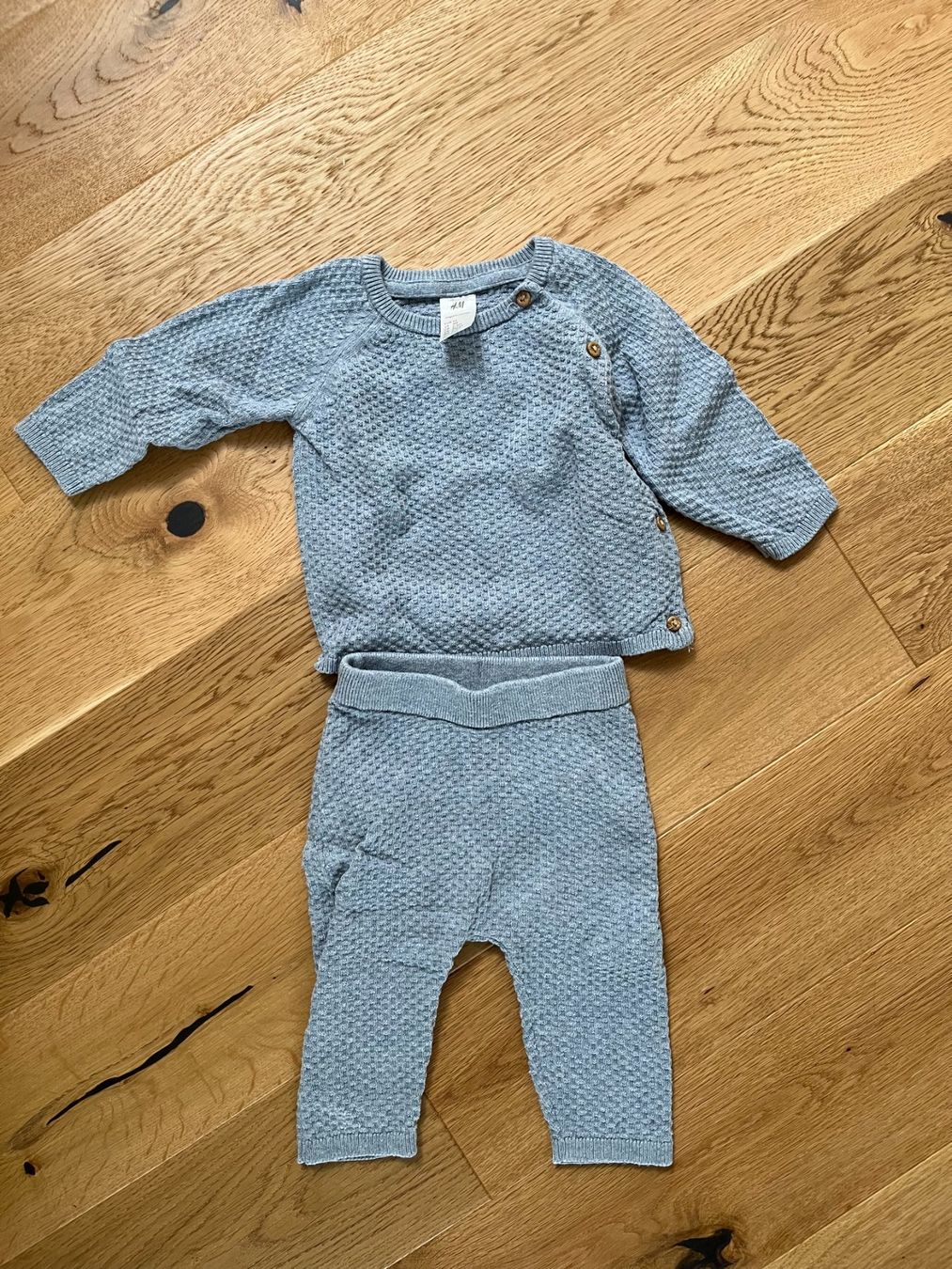 H&M Lotti & Set di vestiti: 2-teiliges Baumwollset von H&M – Usato da Islikon venduto da jul_76j2