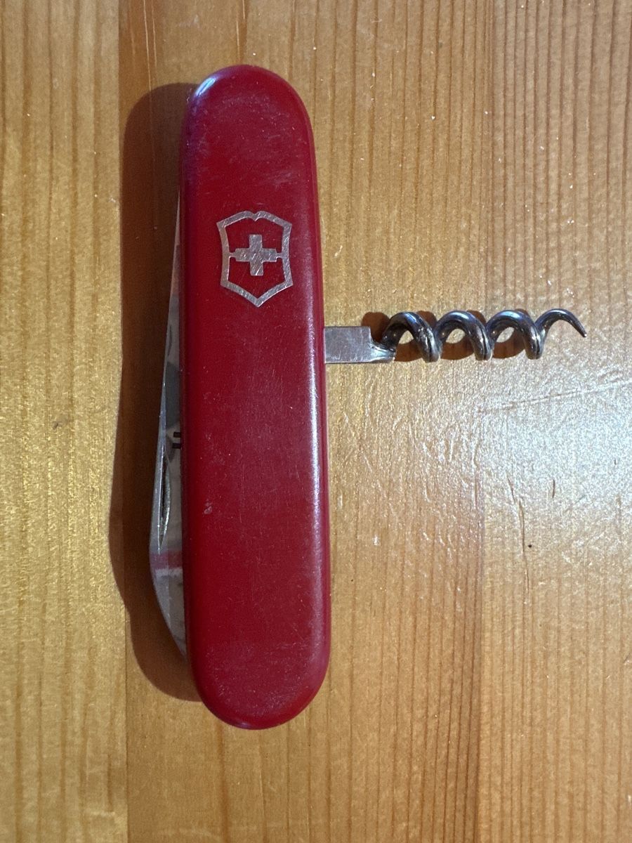 Victorinox Coltelli tascabile: Victorinox Sackmesser rot, Hugentobler  – Usato da St. Gallen venduto da mai_gd7k 3