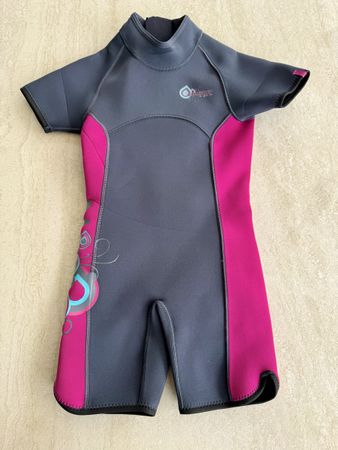 Kinder Camaro Neopren Shorty Gr. S, Top Zustand, Pink/Grau