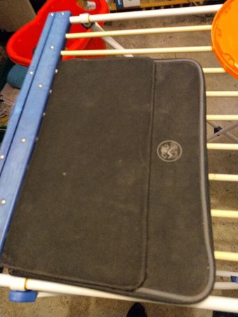 Praktische Laptoptasche/Dokumententasche, schwarz
