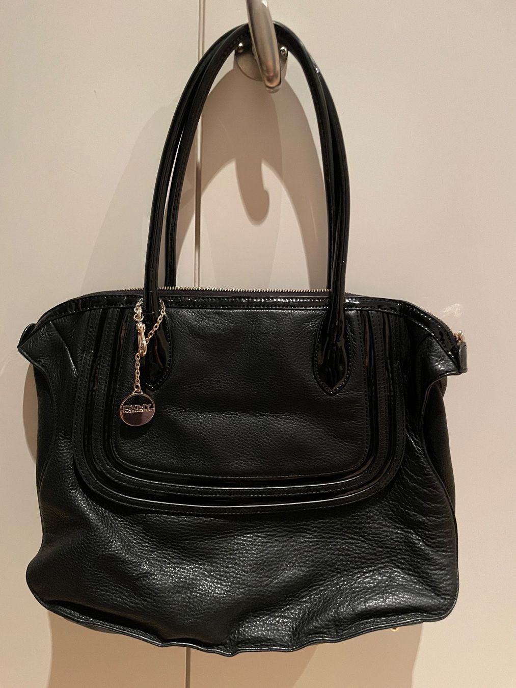 DKNY Sacs femmes: DKNY Tasche – D'occasion à Wallisellen par Rally68