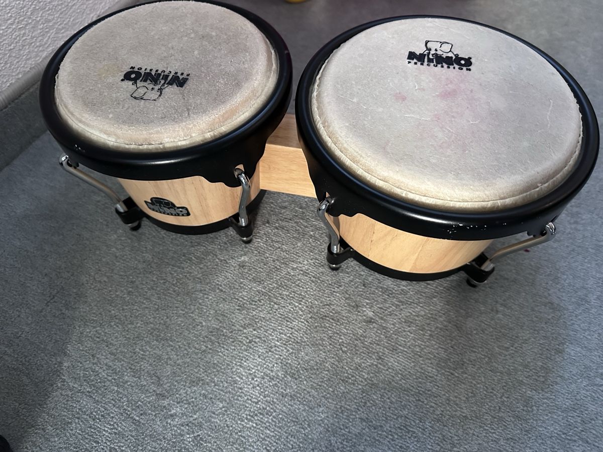 Musikinstrumente: Bongos nino percussion – Gebraucht aus Hausen am Albis von ysgem