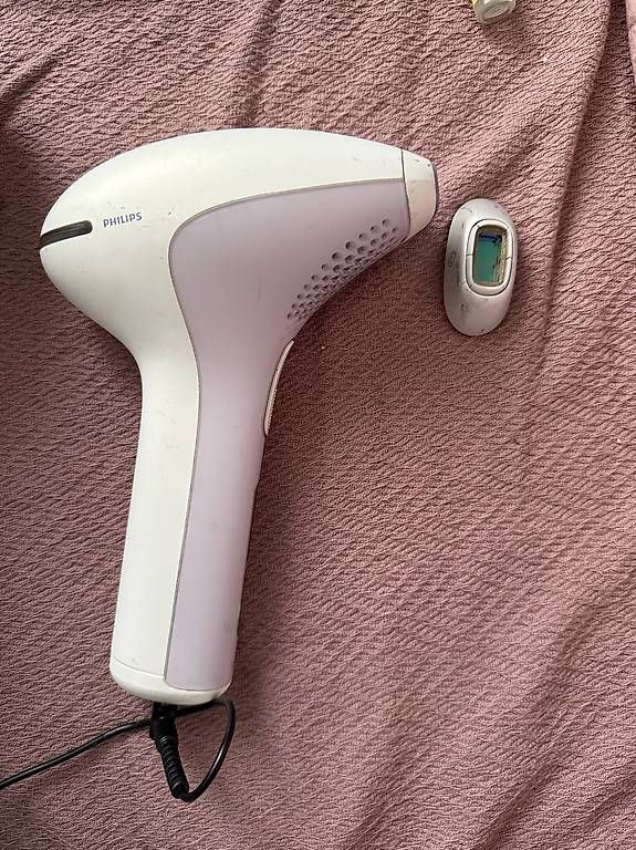 Epilatori: Philips Lumea IPL Gerät – Usato da Rheinfelden venduto da nned1