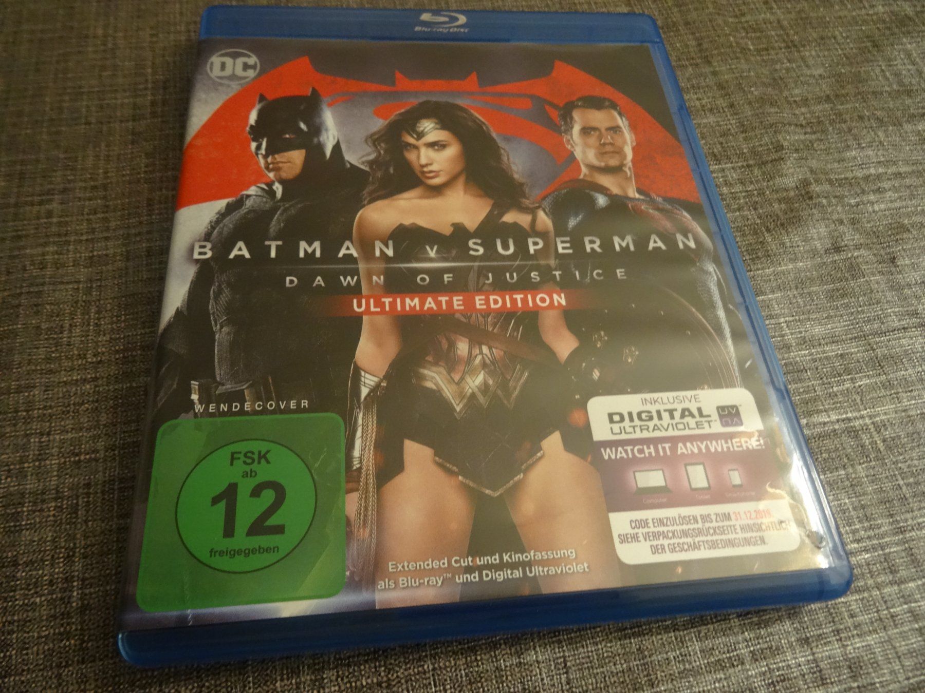 Tutti i DVDs: Batman v Superman Ultimate Edition Blu-ray – Usato da Olten venduto da Disc-Verkauf