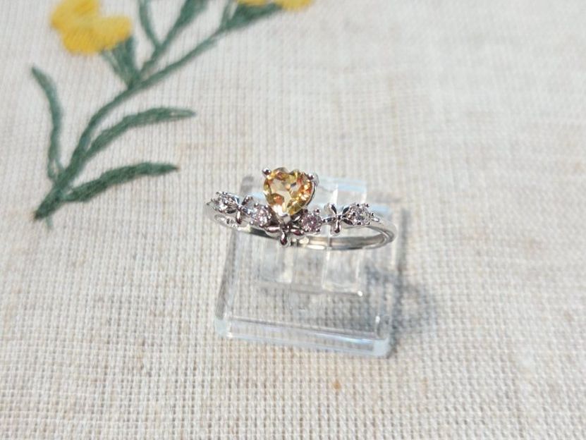 Anelli: NEW - S925 Citrine Ring (Adjustable) – Nuovo (secondo la descrizione) da Zürich venduto da cin_wcf6