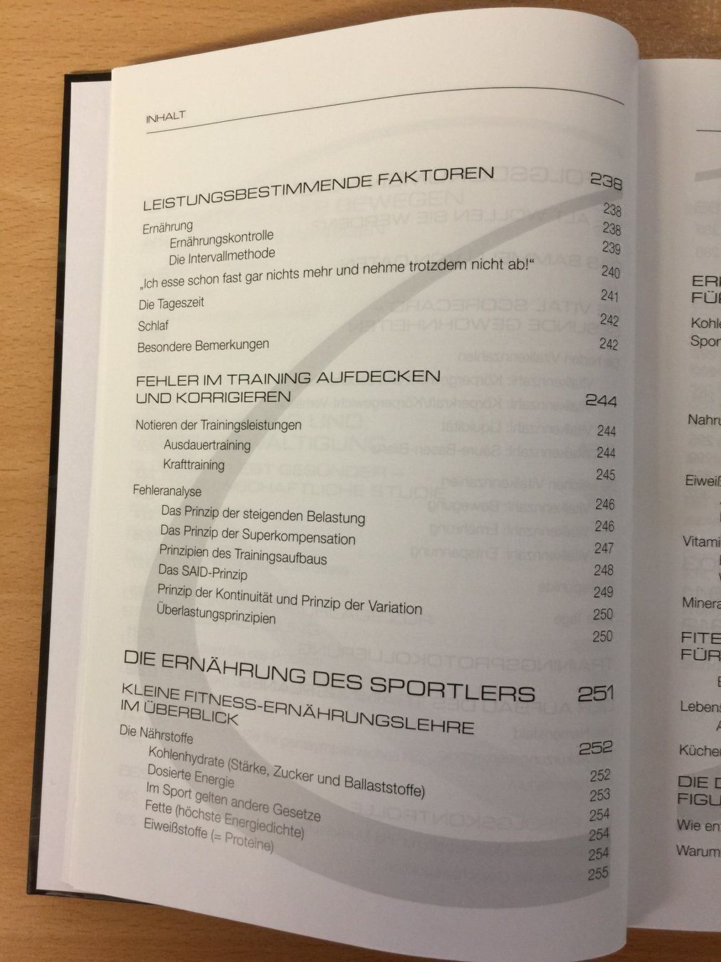 Bücher: Erfolgreich trainieren – Gebraucht aus Glattfelden von cybermaxx 9